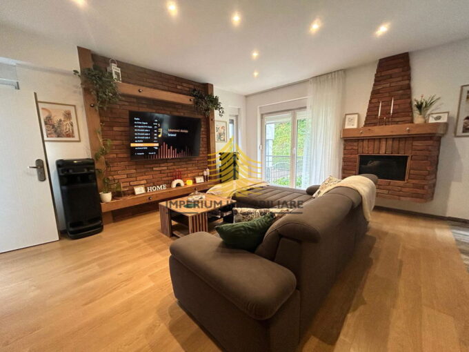 whatsapp image 2025 10 28 at 11.59.03 Cl5OoCfh 1600x1200 1