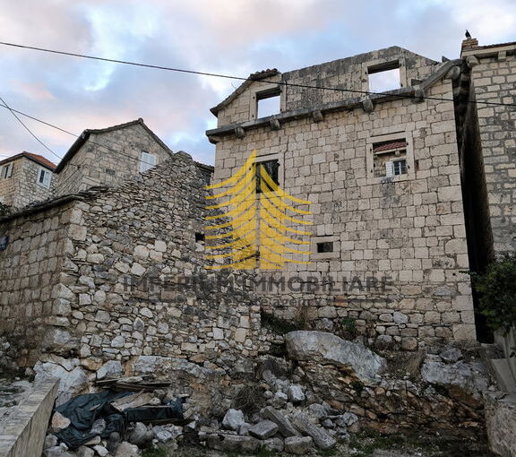 db45d024 48bb 42c2 bdbe 18877351b899 y28QtRfP 2000x2667 portrait