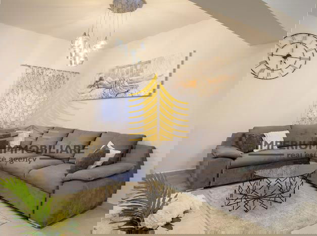 1000026800 jz7dOzuc 627x468 1