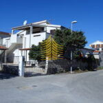 2 1 house razanj x jpg 9RlqpjQ0 726x545 1