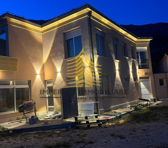 5c6132eb fd6d 477d 9882 84d55d1c3c59 4WxKiJnk 1200x1600 portrait