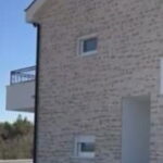 brala3 f69mwzSN 228x439 portrait