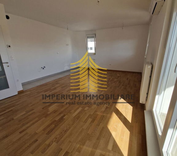 c2eaa23f 5836 4ee0 8977 dadcbc52ba2f 8MskiSpi 2000x2667 portrait