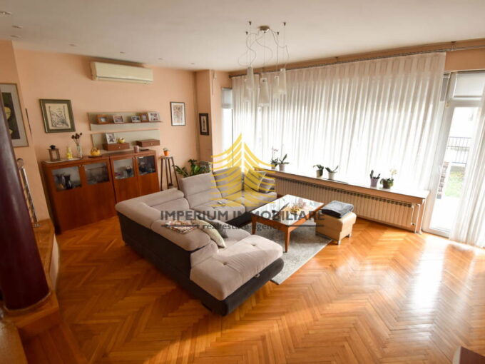 dsc 0234 szlx5MwN 1000x667 1