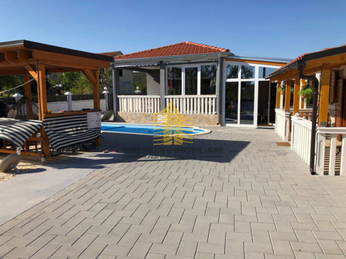 fb0ac021 909f 4135 a31a 285249d93027 ETSMB4Se 1600x1200 1