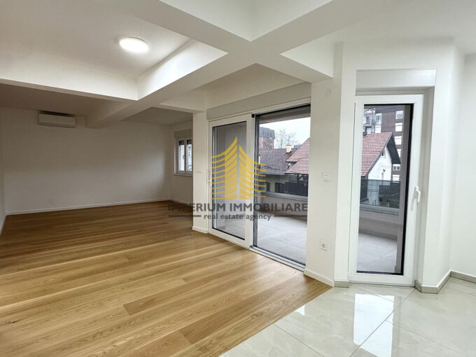 img 8619 yFFGx9lz 4032x3024 1