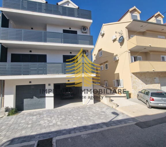 kuca sibenik 353.00 m2 slika 236766214 oHWlXdgf 1200x1600 portrait