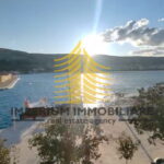 pag6 xSuUKMA0 720x1600 portrait