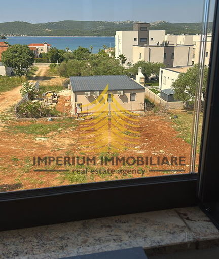 pogled od gore CrOhituu 1152x2048 portrait