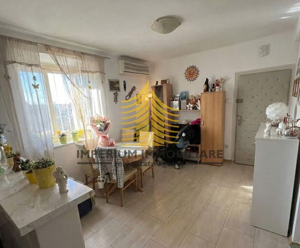 unnamed l6CwBFpc 765x953 portrait