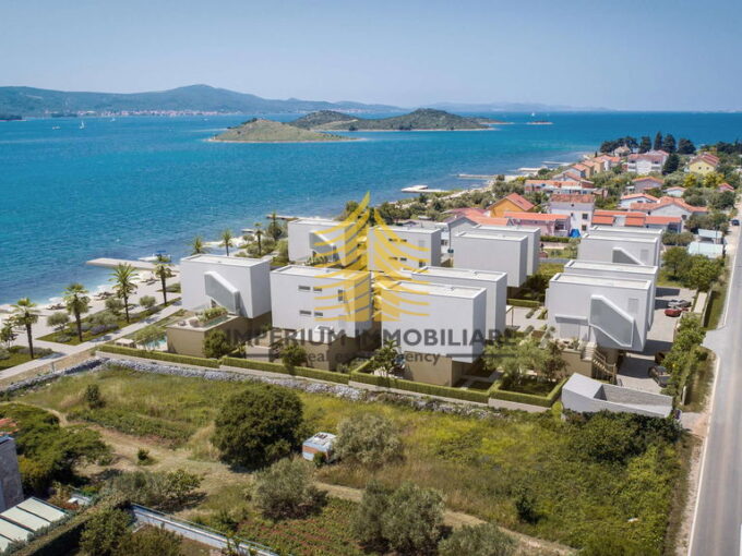 vile turris 5yxnbyutd 2430x1365684215668f895 685d73a09ad04