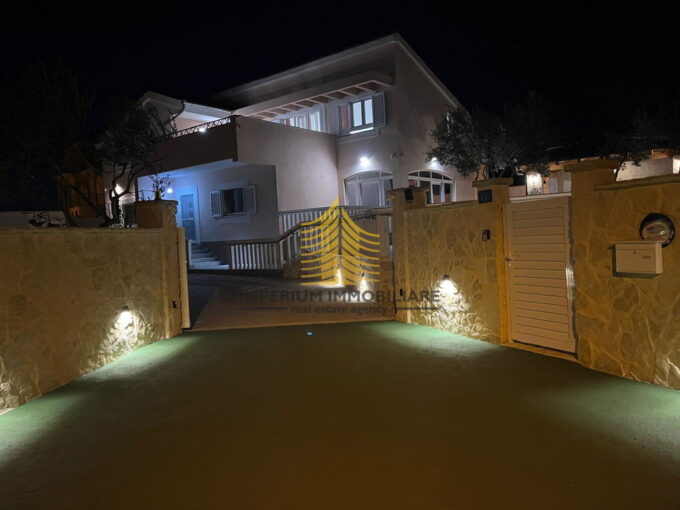 whatsapp image 2025 04 01 at 11.38.18 3 a9c3Gi3S 1600x1200 1