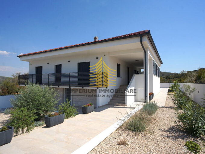 whatsapp image 2026 02 10 at 16.26.14 AK72e5d9 1600x1066 1