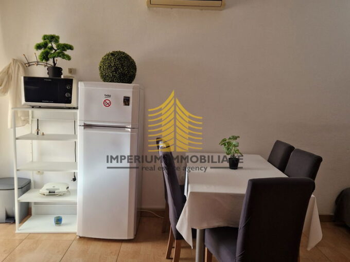 whatsapp slika 2025 10 15 u 15.23.39 8030ac06 jNRhfiE7 2048x2048 portrait