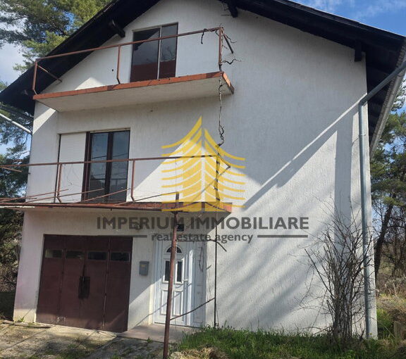 3d9ed06b 3aec 4227 8053 a0371ab1729e eoW9d3uQ 2000x2667 portrait