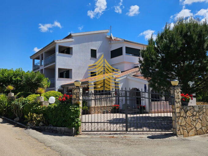 whatsapp image 2026 03 23 at 10.13.04 1 uShkozT4 2048x2048 portrait