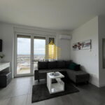 53500882 9c27 4131 9568 7f87705da5fe O3vmfX1a 1600x1200 1