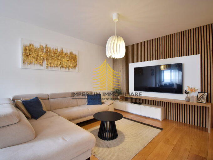 dsc 0327 D1hslp5m 6000x4000 1